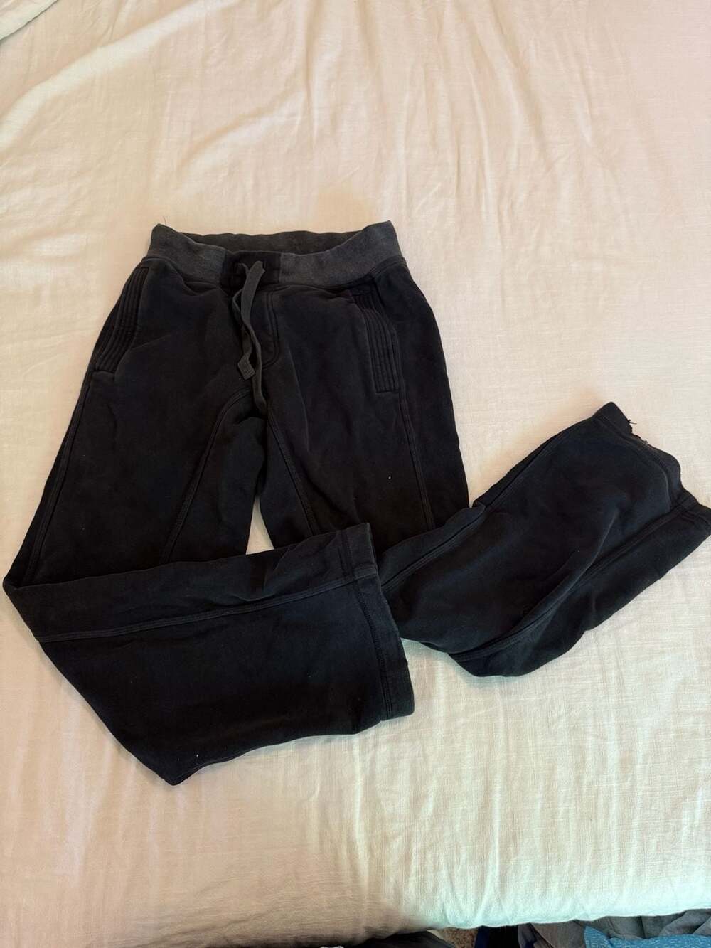 Lululemon Women's Black Fleece Jogger Sweatpants